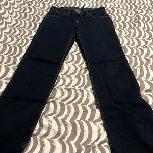 wranglers blue jeans size 1/2 x32